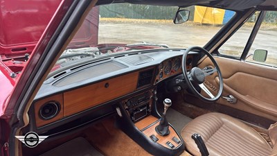 Lot 890 - 1976 TRIUMPH STAG