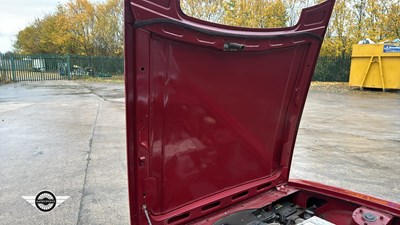 Lot 890 - 1976 TRIUMPH STAG