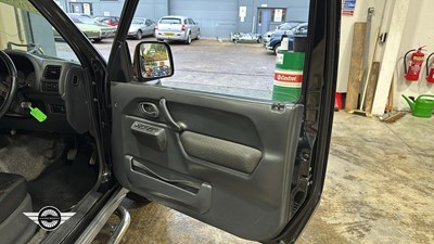 Lot 418 - 2004 SUZUKI JIMNY MODE
