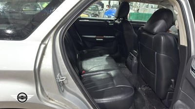 Lot 298 - 2010 CHRYSLER 300C CRD AUTO