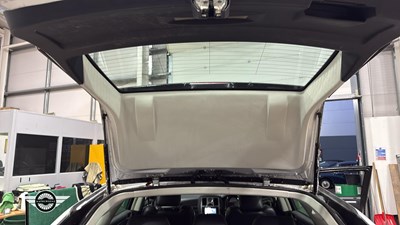 Lot 298 - 2010 CHRYSLER 300C CRD AUTO