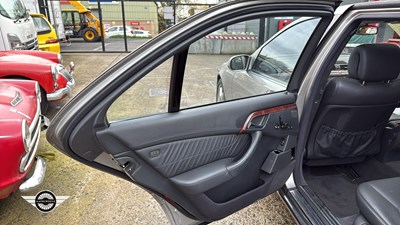 Lot 322 - 2004 MERCEDES S500L AUTO