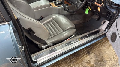 Lot 238 - 1989 JAGUAR XJS HE AUTO