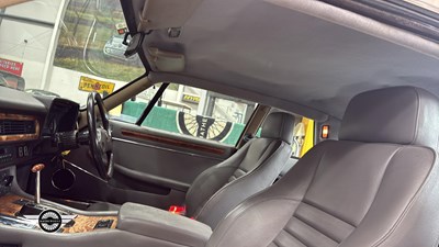 Lot 238 - 1989 JAGUAR XJS HE AUTO