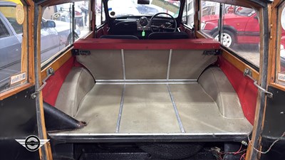 Lot 122 - 1966 MORRIS MINOR 1000