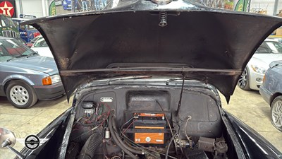 Lot 122 - 1966 MORRIS MINOR 1000