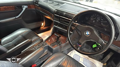 Lot 330 - 1988 BMW 750 IL AUTO