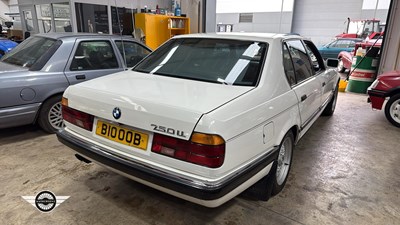 Lot 330 - 1988 BMW 750 IL AUTO