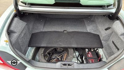 Lot 14 - 2001 JAGUAR S-TYPE V6 SE AUTO