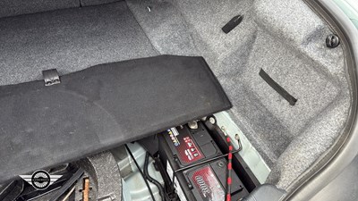 Lot 14 - 2001 JAGUAR S-TYPE V6 SE AUTO