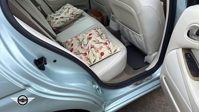 Lot 14 - 2001 JAGUAR S-TYPE V6 SE AUTO