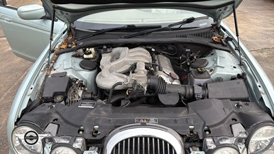 Lot 14 - 2001 JAGUAR S-TYPE V6 SE AUTO