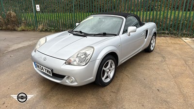 Lot 610 - 2004 TOYOTA MR2 ROADSTER VVTI