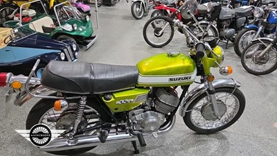 Lot 128 - 1971 SUZUKI