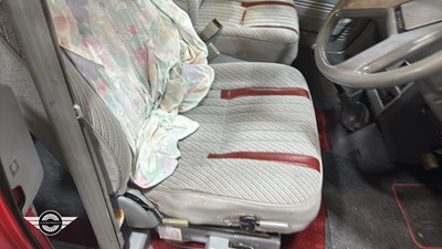 Lot 16 - 1985 NISSAN PRAIRIE GL