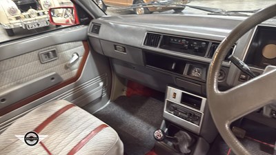 Lot 16 - 1985 NISSAN PRAIRIE GL
