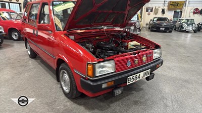 Lot 16 - 1985 NISSAN PRAIRIE GL