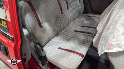 Lot 16 - 1985 NISSAN PRAIRIE GL