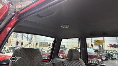 Lot 16 - 1985 NISSAN PRAIRIE GL