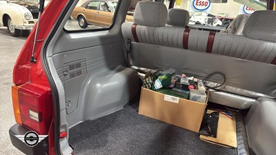 Lot 16 - 1985 NISSAN PRAIRIE GL