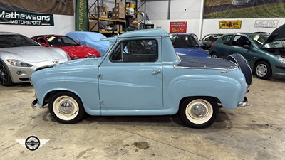 Lot 32 - 1957 AUSTIN A35 PICKUP