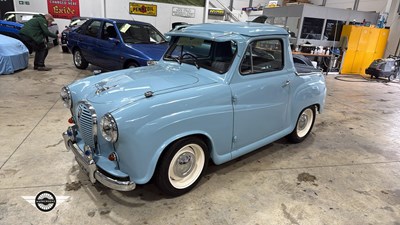 Lot 32 - 1957 AUSTIN A35 PICKUP