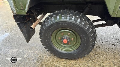 Lot 40 - 1975 LAND ROVER