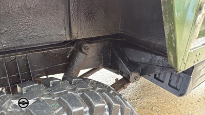 Lot 40 - 1975 LAND ROVER