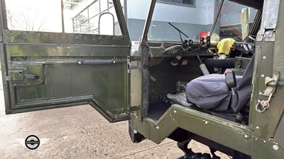 Lot 40 - 1975 LAND ROVER