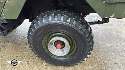 Lot 40 - 1975 LAND ROVER