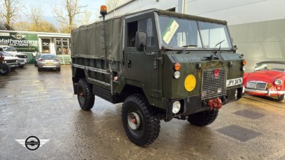 Lot 40 - 1975 LAND ROVER