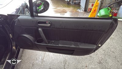 Lot 44 - 2013 MAZDA MX-5 I SE