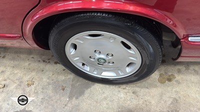 Lot 66 - 1997 JAGUAR XJ EXECUTIVE