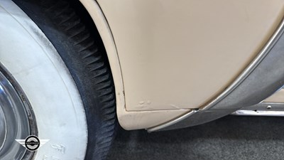 Lot 76 - 1952 CHEVROLET STYLELINER