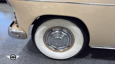 Lot 76 - 1952 CHEVROLET STYLELINER