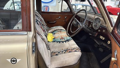 Lot 76 - 1952 CHEVROLET STYLELINER