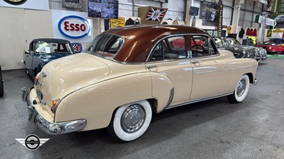 Lot 76 - 1952 CHEVROLET STYLELINER
