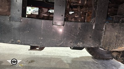 Lot 90 - 1964 LAND ROVER 109" - 4 CYL