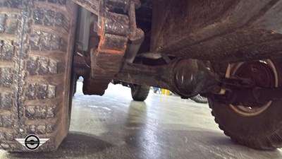 Lot 90 - 1964 LAND ROVER 109" - 4 CYL