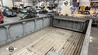 Lot 90 - 1964 LAND ROVER 109" - 4 CYL