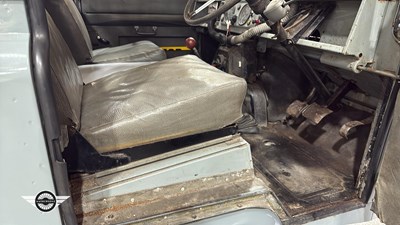 Lot 90 - 1964 LAND ROVER 109" - 4 CYL