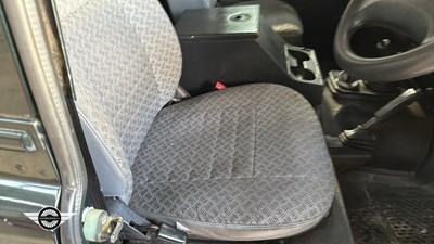 Lot 92 - 2003 LAND ROVER DEFENDER 90 COUNTY TD5