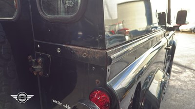 Lot 92 - 2003 LAND ROVER DEFENDER 90 COUNTY TD5