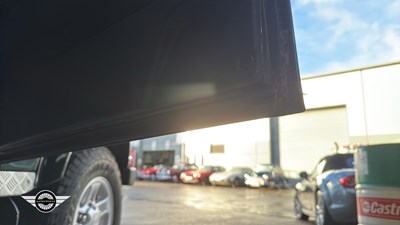 Lot 92 - 2003 LAND ROVER DEFENDER 90 COUNTY TD5