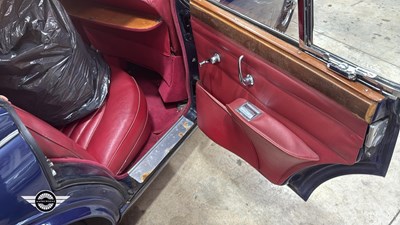 Lot 788 - 1968 JAGUAR 3.4/340