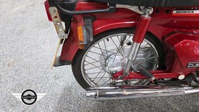 Lot 96 - 2001 HONDA C90M