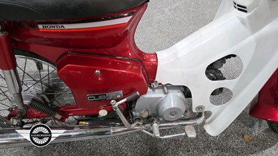 Lot 96 - 2001 HONDA C90M