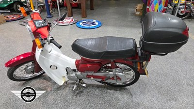Lot 96 - 2001 HONDA C90M