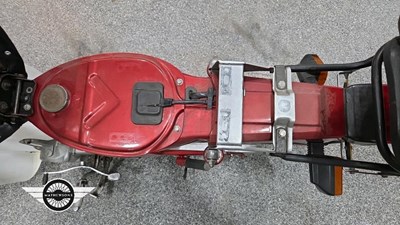 Lot 96 - 2001 HONDA C90M