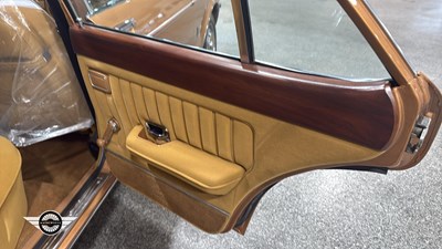 Lot 104 - 1974 FORD GRANADA GHIA AUTO